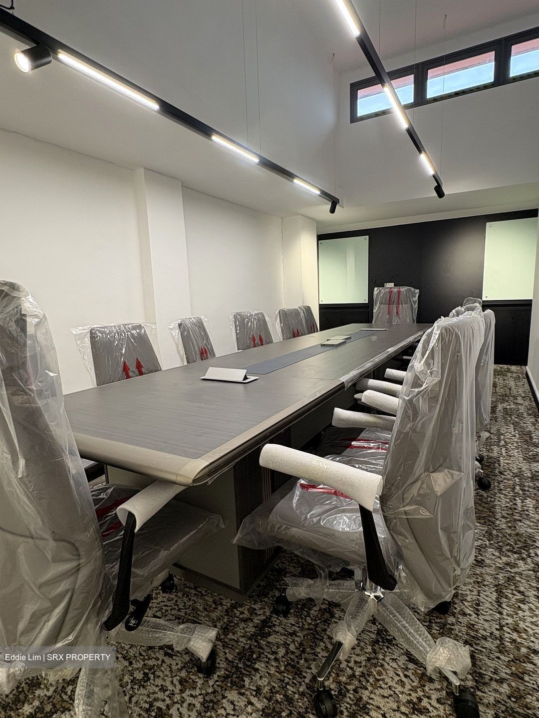 Jalan Besar (D8), Office #632918651